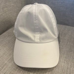 White Vimhue Ponytail Hat - OSFA